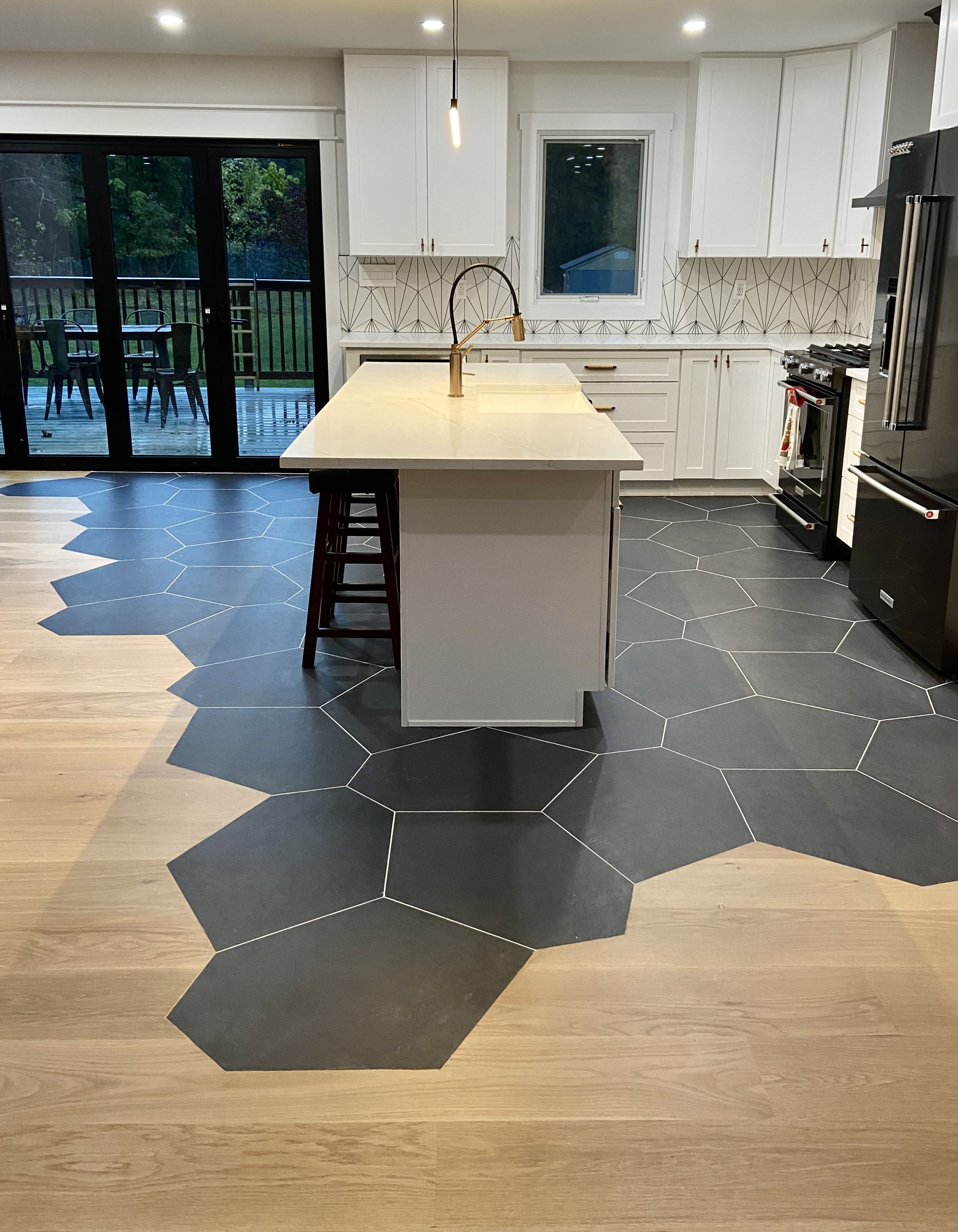 Countertop | Standard Tile